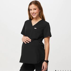 Figs Maternity top- XL
